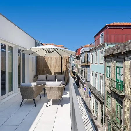 Host Wise - Luxurious Private Flats - Balcony * Porto